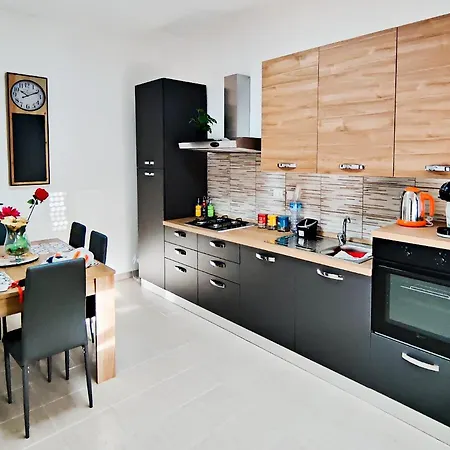 Valverde75 Appartement *